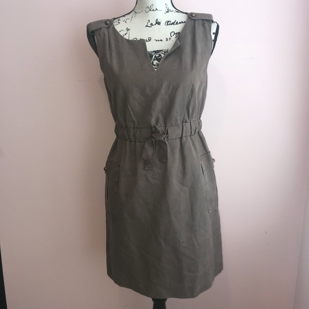 Coquille Anthropologie dress